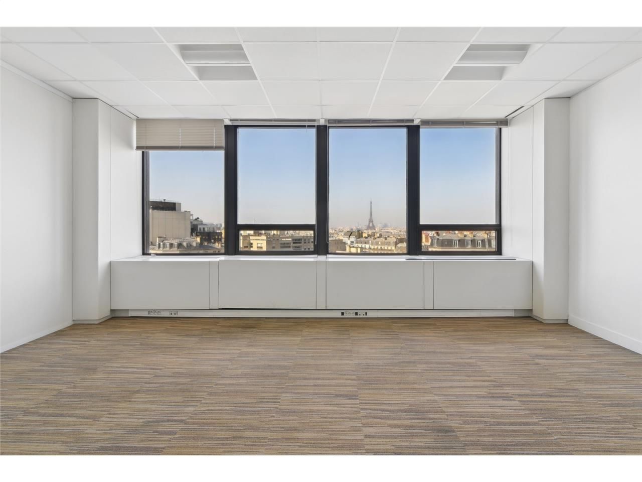 Savills vous propose une offre exceptionnelle de