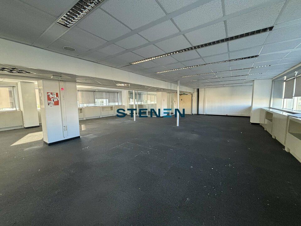 A LOUER BUREAUX MARSEILLE 13002