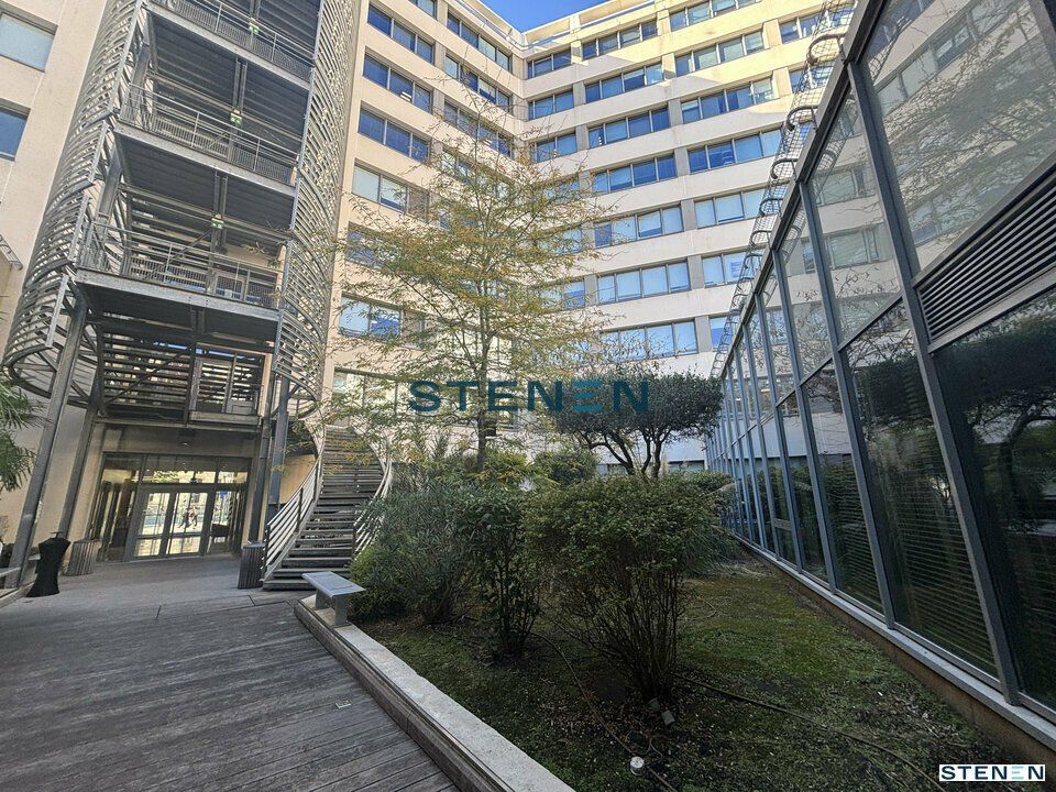 Location bureaux 624.6 m² non divisibles