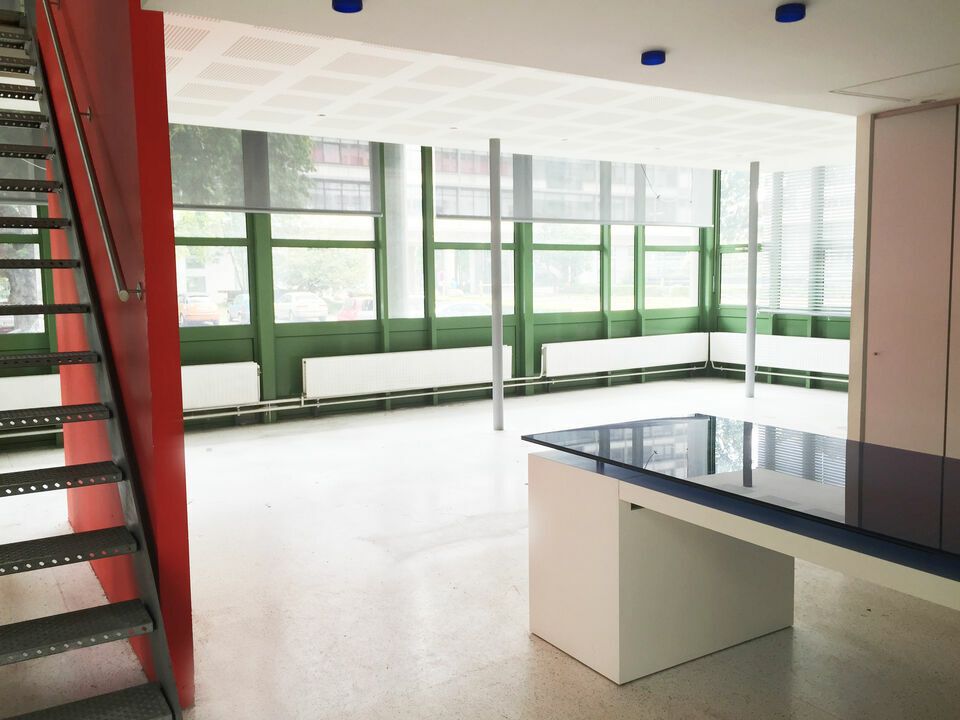 Location local commercial 90 m² non divisibles