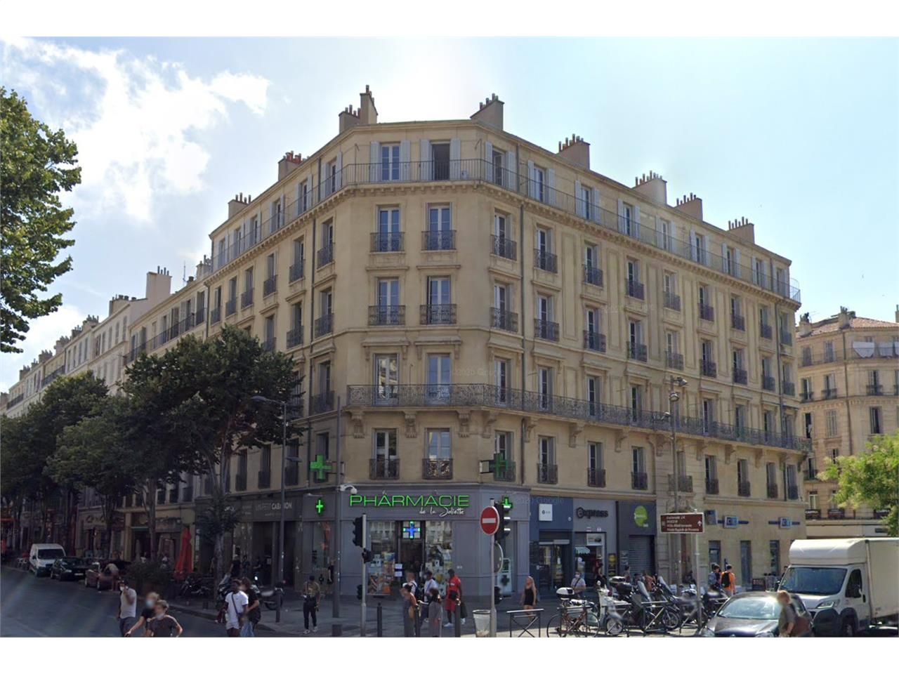 Location bureaux 517 m² à Marseille 2ème