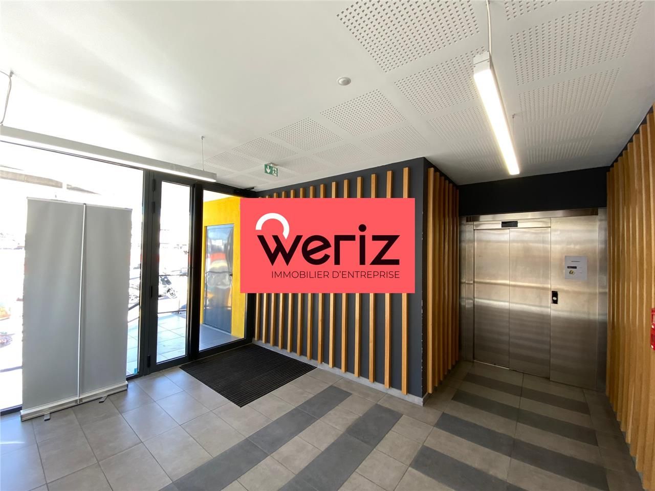 WERIZ vous propose à la location deux surfaces de