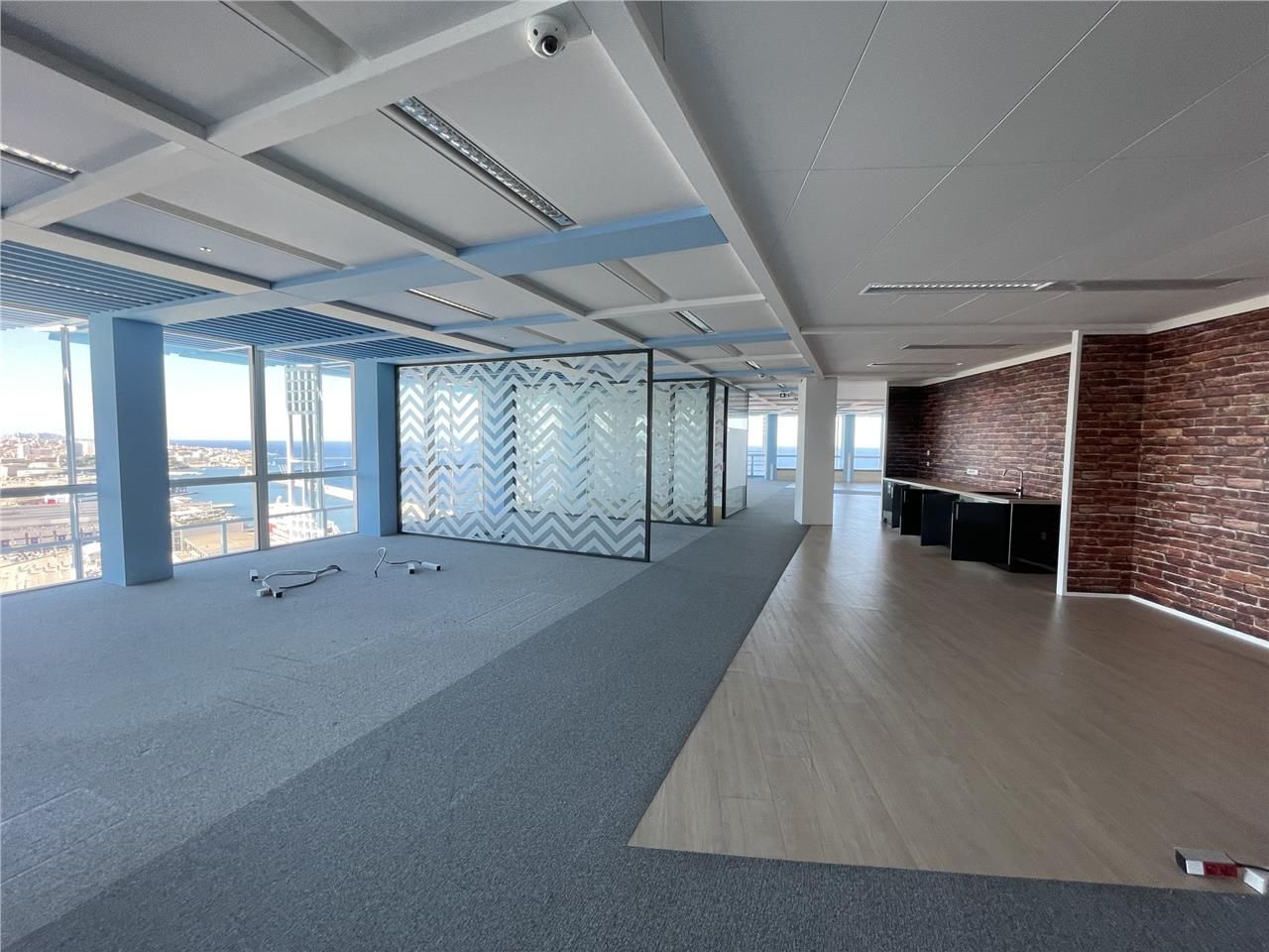 BUREAUX A LOUER - LA MARSEILLAISE - MARSEILLE 130