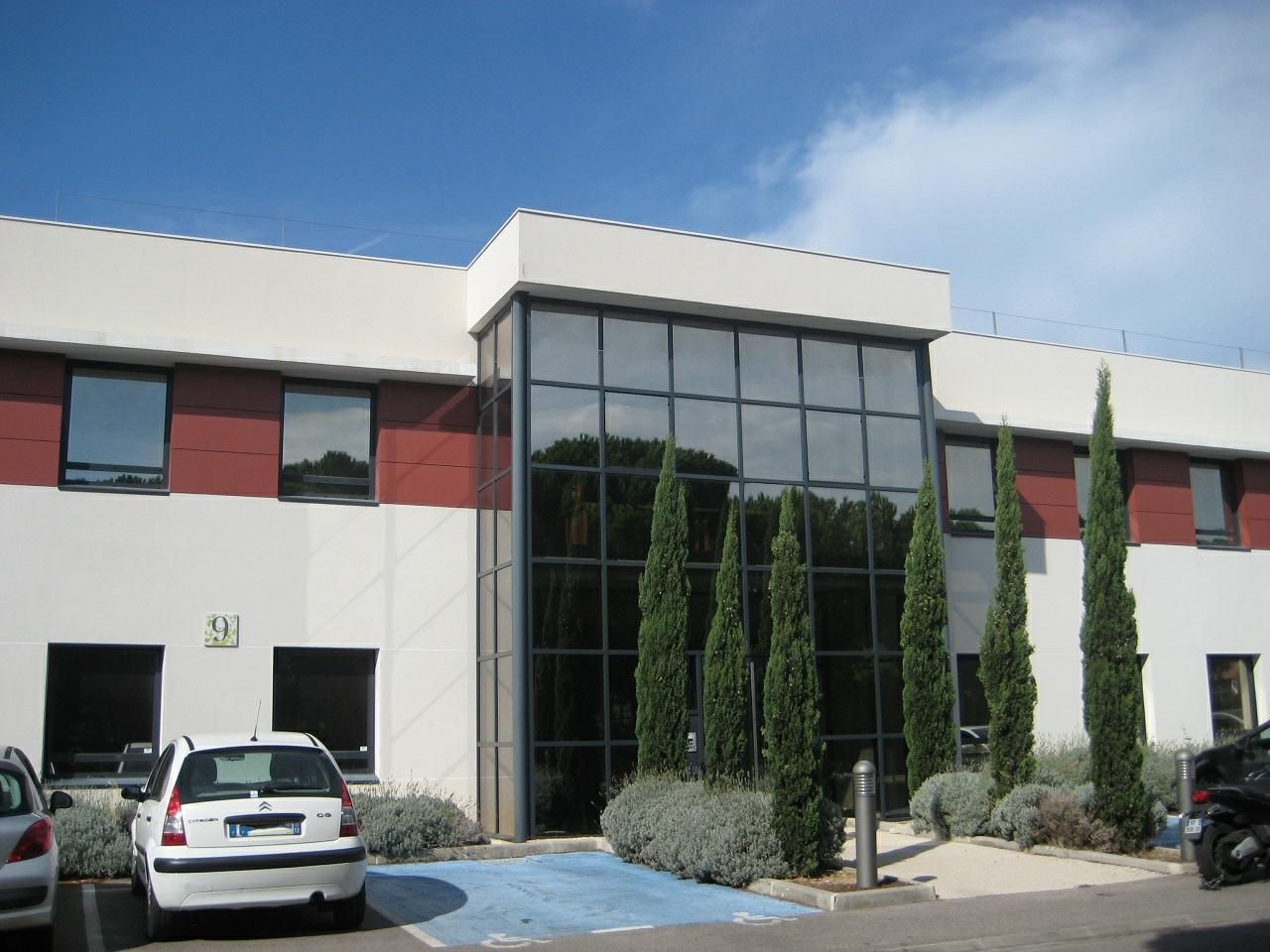 Location Bureaux 2955 m² divisibles 13014 Marseille