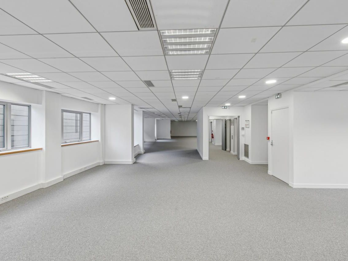 1125.1 m² pour ce bureaux en location à Paris