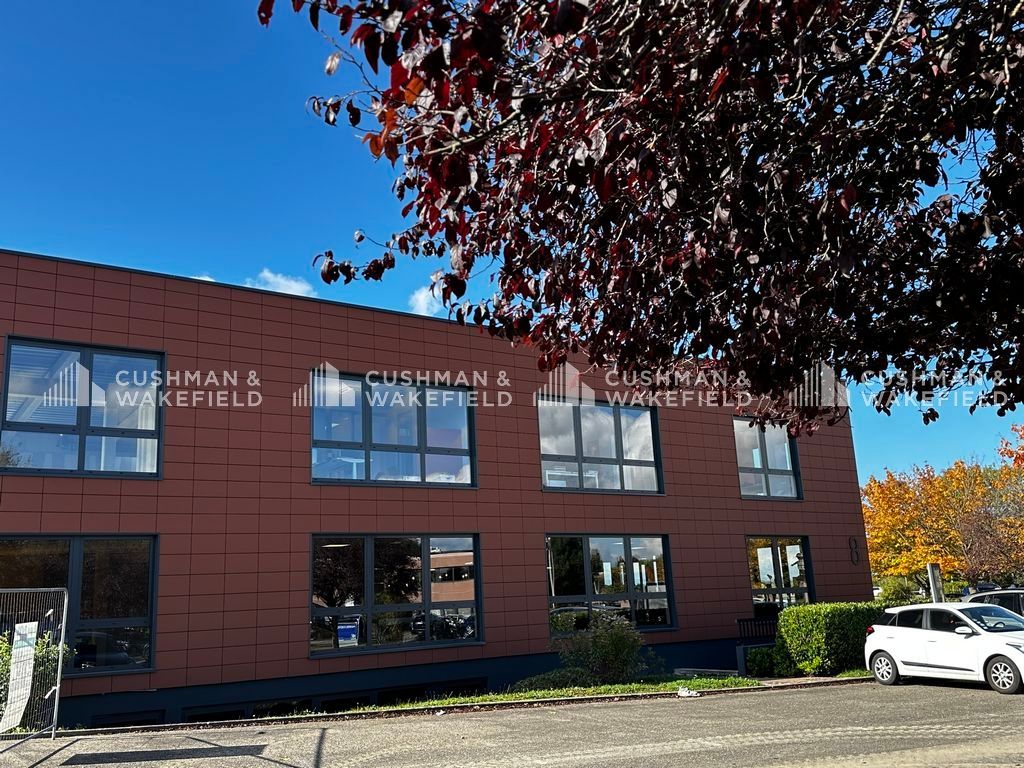 Location bureaux 719 m² divisibles à partir de 91 m²
