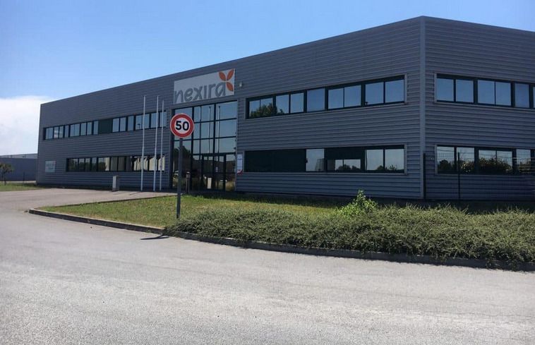 Vente entrepôts 3120 m² non divisibles