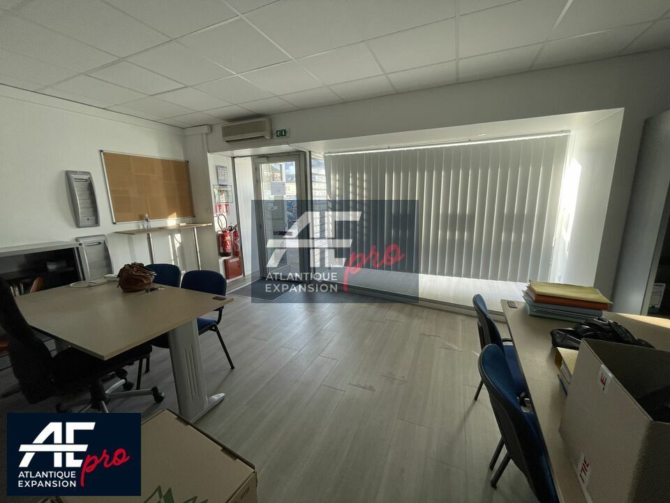 A LOUER LOCAL COMMERCIAL