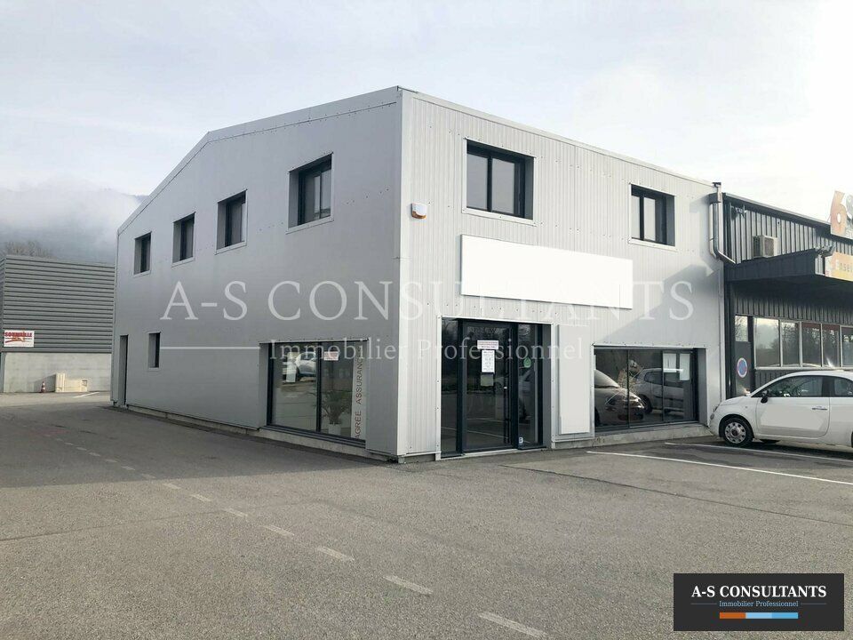 Vente local commercial 375 m² non divisibles