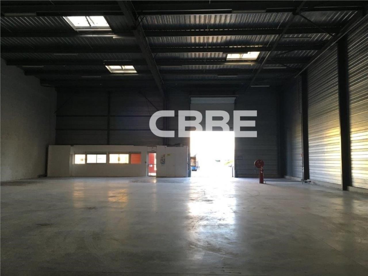 A louer, cellule d'entrepôt de 635 m² au sein du