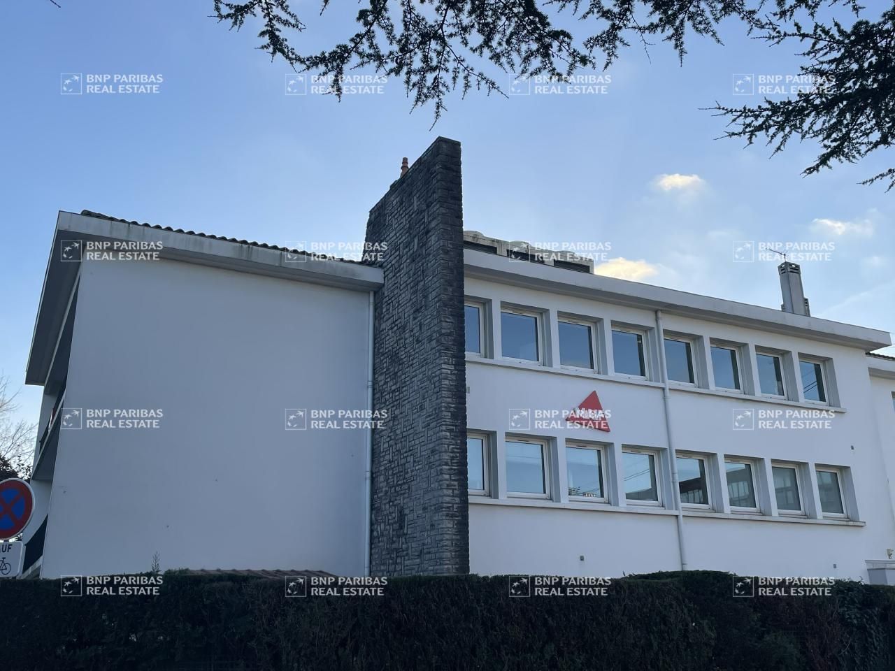 300 m² pour ce bureaux en location à Bayonne