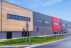 Location cellules activité Louvres - Proche RER, Transilien et bus