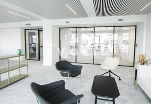 Location bureaux Paris 17 - Proche Pont Cardinet et ligne 14
