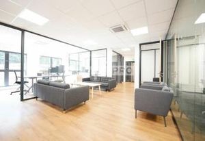 Location bureaux Rillieux-la-Pape - Proximité bus et A46