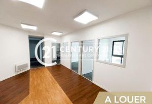 Bureaux à louer Saint-Nazaire - Ascenseur et parking privatif