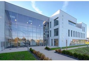 Bureaux à louer Saint-Martin-du-Vivier - Proche autoroutes et gare