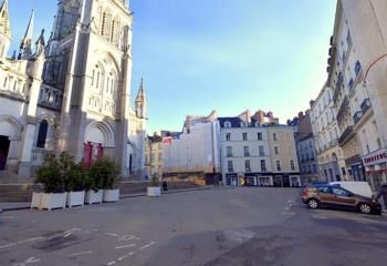 Local commercial avec terrasse à Nantes Centre