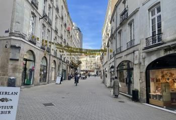 Commerce à vendre rue Contrescarpe Nantes centre