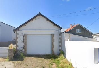 Local de stockage à louer Pornichet - Porte sectionnelle électrique