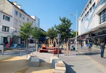 Local commercial à louer Saint-Nazaire centre-ville - Vitrine d'angle