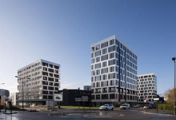 Bureaux à louer Nantes - Île de Nantes proche centre commercial