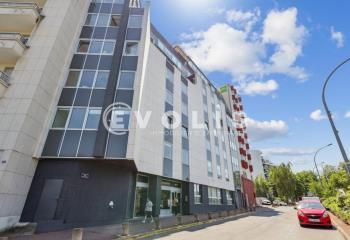 Location bureaux Joinville-le-Pont - Proche gare et RER