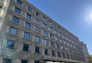 Location bureaux Paris 16 - Avenue du Recteur Poincaré, proche métro Jasmin et RER