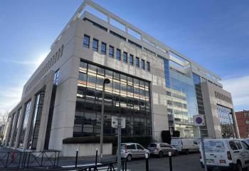 Vente bureaux Guyancourt - Proximité RER C, Transilien N et U