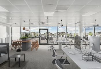 Location bureaux Marseille 2 - Joliette, métro et tram au pied de l'immeuble