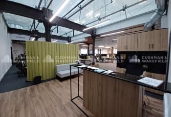 Location bureaux Marseille 2 - Joliette - Proche métro, tramway, autoroutes