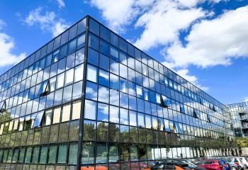Vente bureaux Courcouronnes - Proche Centre Commercial Evry 2, RER, Tram et Bus