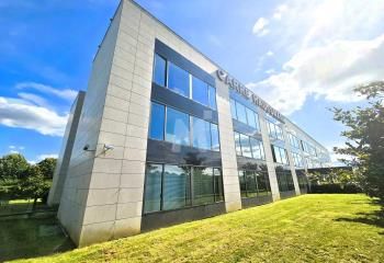 Vente bureau Lieusaint, proche autoroutes A5, N104, N6 et RER D