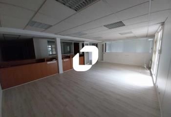 Bureaux à louer Poissy - Proche gare et centre-ville