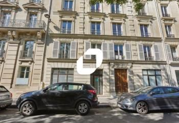 Location bureaux Paris 17 - Triplex avec terrasse et transports