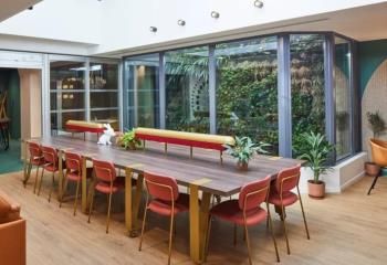 Plateau privatif 46 postes - Paris 9 - Métro Place de Clichy