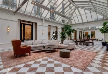 Plateau privatif 128 postes - Paris 8 - Métro Europe - Gare Saint-Lazare