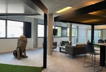 Bureaux à louer Champagne-au-Mont-d'Or - Proche A6, D306, bus et TER