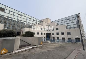 Vente bureaux Caluire-et-Cuire, proche métro Cuire et bus TCL