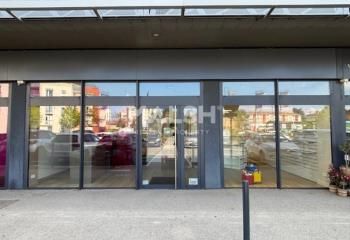 Local commercial à louer Tassin-la-Demi-Lune - Proche A6