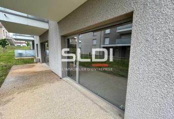 Local commercial à louer Anse - Proche stationnements visiteurs