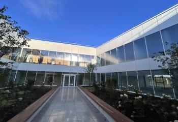 Bureaux à louer Bourg-en-Bresse - Proche autoroutes A39 et A40