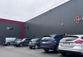 Location bureaux Montagnat - Proche autoroute A40 et gare SNCF Bourg-en-Bresse