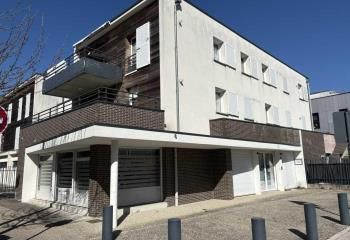 Location bureaux Saint-Jean-de-Braye - Proche transports en commun