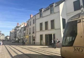 Local commercial à louer Orléans - Proche Tram B