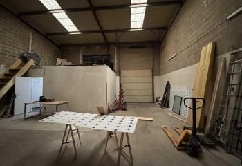 Local d'activité à louer Stains - Proximité A1 et transports en commun