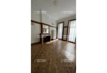 Location bureaux Marseille 6 - Proche transports en commun