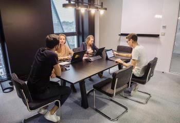 Location bureaux cloisonnés Rennes - Proche gare et transports