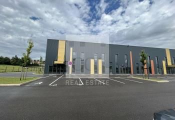 Locaux d'activité à vendre Villefontaine - Parc sécurisé