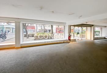 Local commercial à louer Paris 20e - Rue de Bagnolet