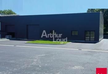 Local d'activité à louer La Bouexière - Terrain clos et bitumé